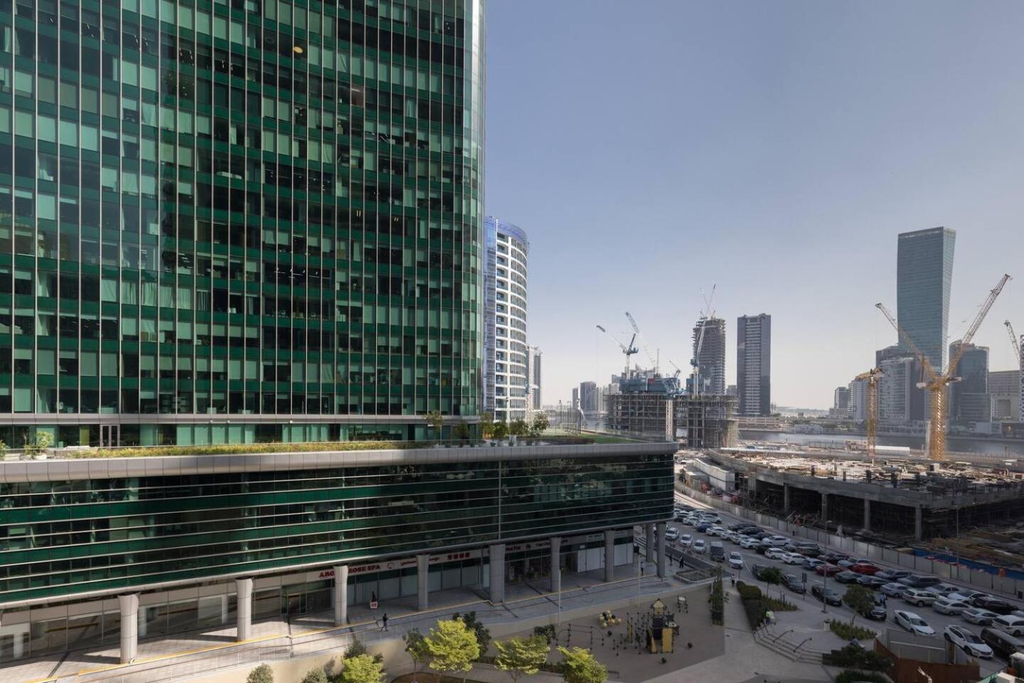 Apartment Ahad Residences 1 Bd- 15mins Walk To Mall Dubai